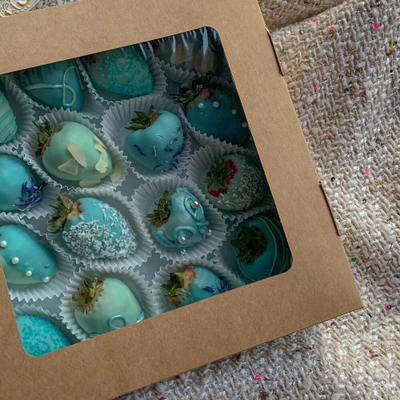 Коробочка с клубникой тиффани