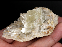 Барит прозрачный, кристаллы на породе, Россия, Северный Кавказ, КЧР, Усть-Джегутинский район (68*47*35 мм, 124 г) №35267