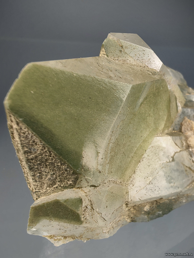 Горный хрусталь с включениями хлорита. Северная Осетия. 50*25*30мм.