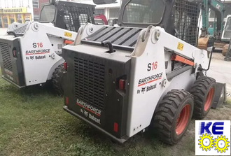 Стекло заднее закаленное Bobcat S16,18