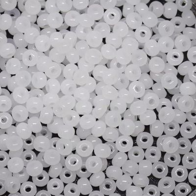 Бисер Чехия Preciosa  цвет 02090, 50 грамм