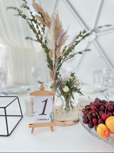 Композиция на стол "Ампулки"