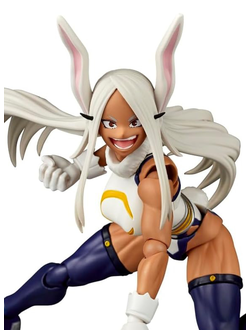 Фигурка Руми Усагияма (Rumi Usagiyama Revoltech)