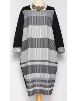 Платье "Серые полоски" чёрное р.48,50,52,54,56,58