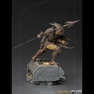Бронированный орк ("Властелин Колец")  - Коллекционная СТАТУЯ 1/10 Armored Orc (WBLOR43021-10) - Iron Studios
