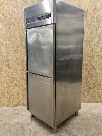 Морозильный шкаф Coreco AC6-752