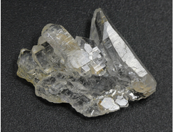 Кварц "Хёркимерский алмаз", сросток кристаллов, США (26*21*7 мм, 2,7 г) №28118