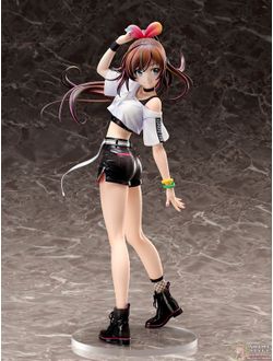 Фигурка 1/7 Кизуне Ай (Kizuna Ai Hello, World)