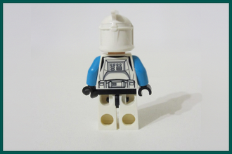 # 5001709 Минифигурка «Лейтенант Клонов» / “Clone Trooper Lieutenant” Minifigure (Polybag 2013)