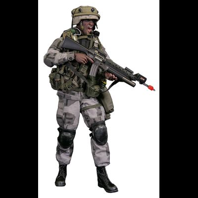 Американский морпех - сержант Крюс - ФИГУРКА 1/6 scale Operation Urban Warrior ‘99 - Marine Corps urban warfare exercises in Oakland “Gunnery sergeant Crews” (78080) - DAMTOYS