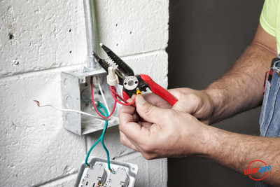 Комбинированные кусачки для зачистки проводов Milwaukee 7 в 1 4932478554