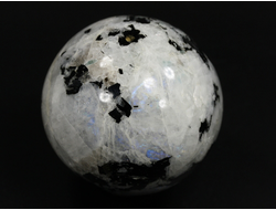 Шар Лунный камень, Турмалин чёрный (шерл), Индия (53 мм, 194 г) №35330