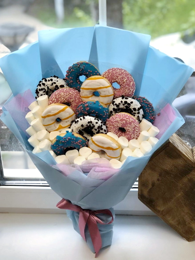 Букет из пончиков