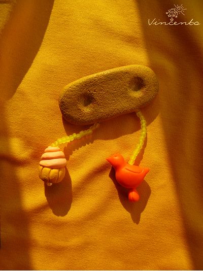 Печенюшка и Пичужка. Необычная брошь с птичкой и печенькой из термоглины