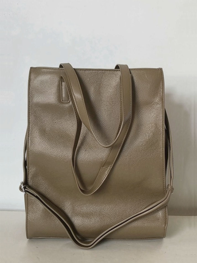 (АРТИКУЛ: 10119/1/5) СУМКА ЖЕНСКАЯ, БОЛЬШАЯ, НАТУРАЛЬНАЯ КОЖА, ЦВЕТ МЕЖДУ БЕЖЕВЫМ И ОЛИВКОВЫМ, РУЧКИ ЧЕРЕЗ ПЛЕЧО