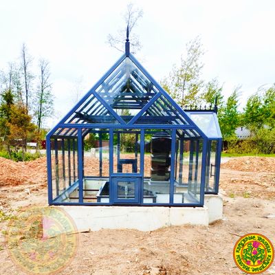 Базовая комплектация теплицы в английском стиле с холлом из стекла и алюминия ЕЛИЗАВЕТА S размером 4000 х 3000