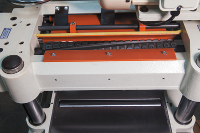 JWP-16 OS HH Рейсмусовый станок со строгальным валом "helical"