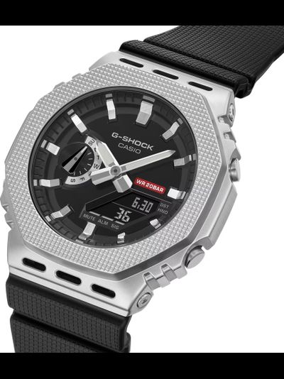 Часы Casio G-Shock GM-2100M-1A