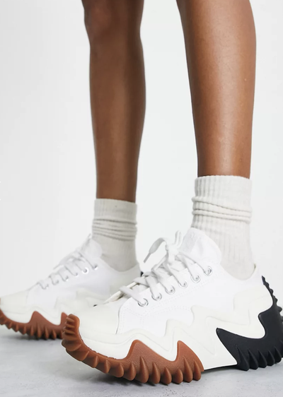 С чем носить кеды Converse Run Star Motion белые короткие