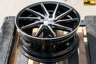 Комплект дисков R16 7,0J ET+36 5*100 Vossen CVT Черный глянец с полированными лучами (G560)