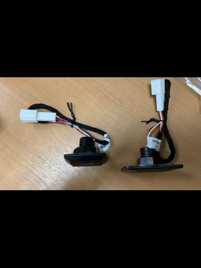 Geely Coolray Электроподъемник крышки багажника