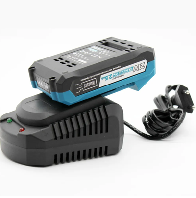 Зарядная станция ВАРЯГ ЗС-21 (21V,  2,2A)