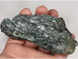 Актинолит, Россия, Северный Кавказ, КЧР, река Большой Блыб (100*45*34 мм, 164 г) №29633