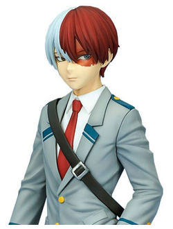 Фигурка 1/8 Шото Тодороки (Todoroki Shouto School Uniform Ver.)