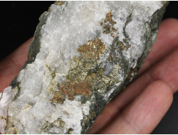 Пирит, Халькопирит на Кварце, необработанный "дикий" образец, Россия, КЧР, Урупский район (103*48*45 мм, 367 г) №37954