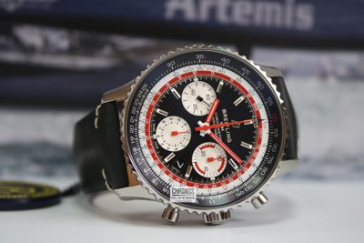 Breitling Navitimer B01 SwissAir AB01211B1B1X1