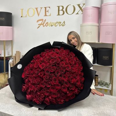 БУКЕТ ИЗ 101 ПРЕМИУМ РОЗЫ 80 см