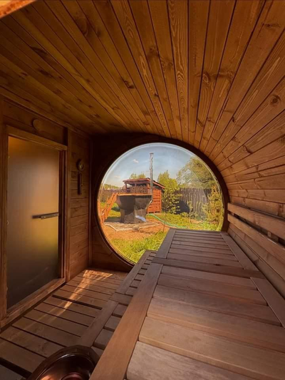 Баня-бочка с панорамным окном "ОКО" Комфорт+