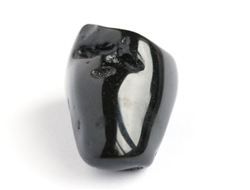 Тектит "Индошинит", галтовка, Китай (31*18*16 мм, 10 г) №16600