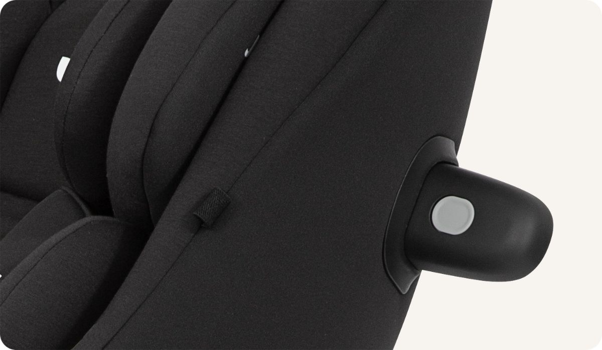 Guard Surround Safety автоматически выдвигаются при затягивании ремня.