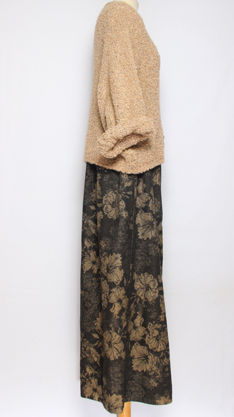 БРЮКИ-ЮБКА джинс-гобелен "БЕЗ КАРМАНОВ" крупные цветы черные, синие р.46-54