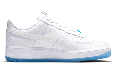 Кроссовки Nike   Womens Air Force 1 '07 LX Reactive Swoosh    оригинальные