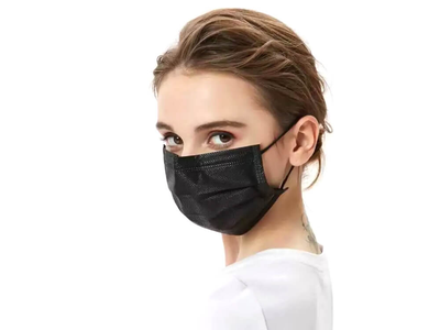 Маска одноразовая трехслойная, угольная