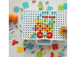 Конструктор-мозаика в чемоданчике «Создавай и играй», с электрическим шуруповёртом, 106 деталей
