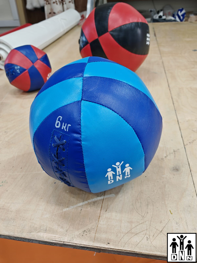 Мяч медбол из тента