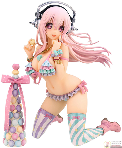 Фигурка 1/7 Супер Сонико (Super Sonico)