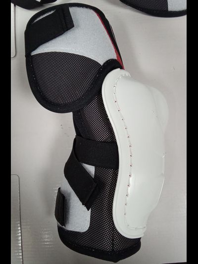 Налокотники хоккейные ESPO