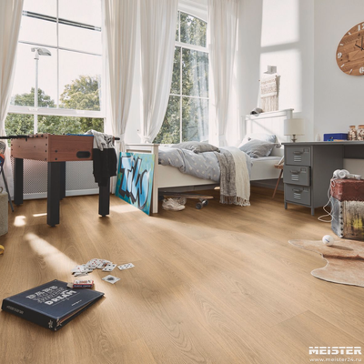 Виниловый пол Meister Дуб Чаща 7390 в интерьере