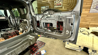 Шумоизоляция Jetour T2