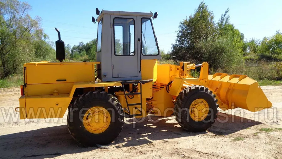 Фронтальный погрузчик ТО-30, капитальный ремонт