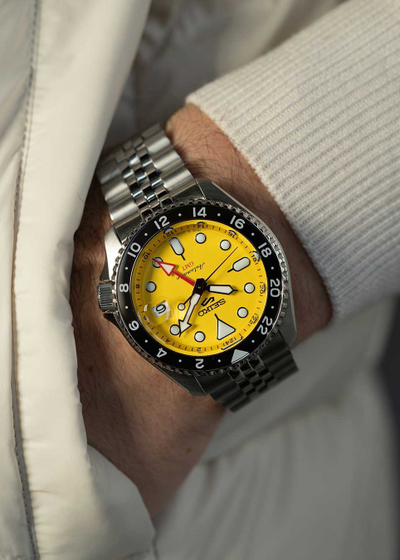 Наручные часы Seiko SSK017J1