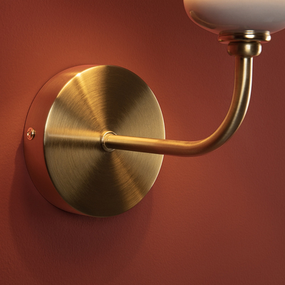 Freya, Настенный светильник (бра) Evelyn, FR2038WL-01BS