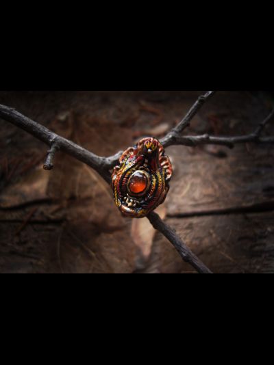 "Легенда Янтарного Подземелья", кольцо с курочкой и натуральным янтарём