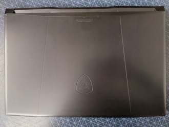 MSI Katana 17 B12VEK-1446XRU  ( 17.3 FHD IPS 144HZ I5-12450H RTX4050(6Gb) 16GB 1024Gb SSD )