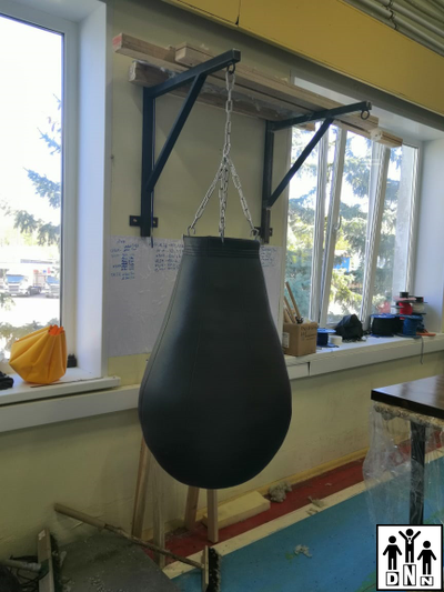 Груша боксерская из натуральной кожи