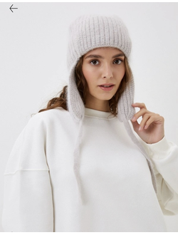 Вязанная шапка-ушанка на подкладке